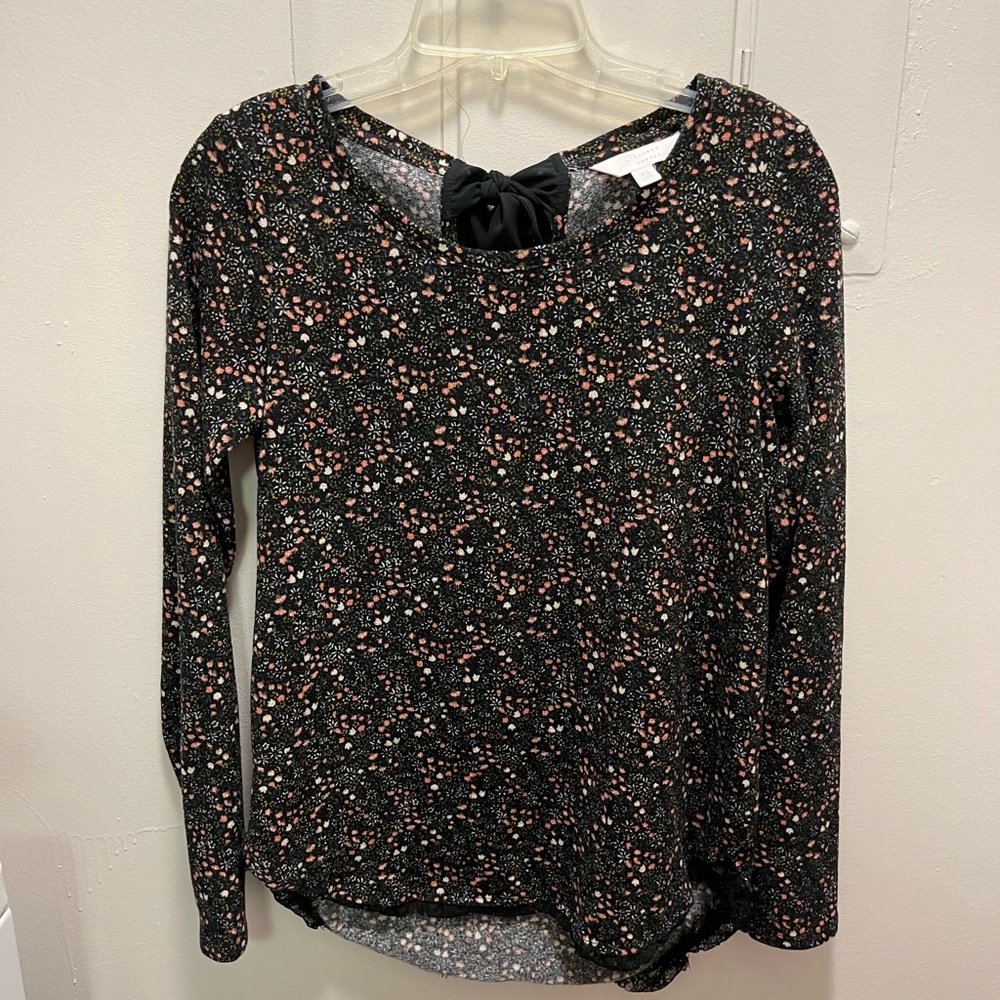 Lauren Conrad Long sleeve floral top